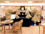 葬儀見積プラン「リフレクト」 荘厳・装飾例